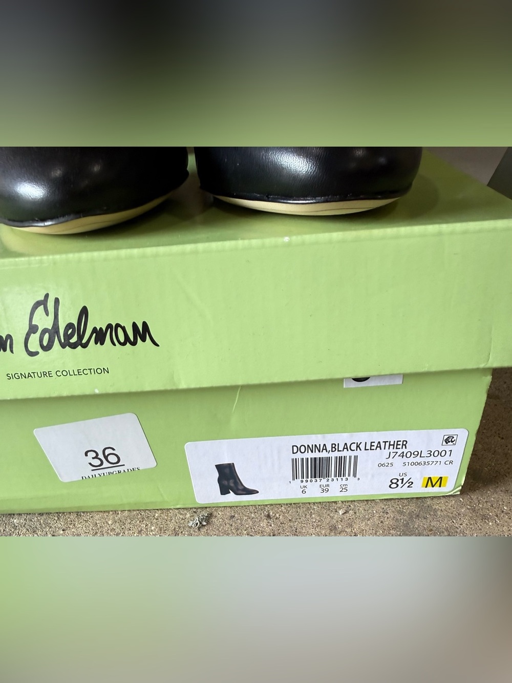 Sam Elderman Signature Collection Donna Bootie - Picture 10 of 10